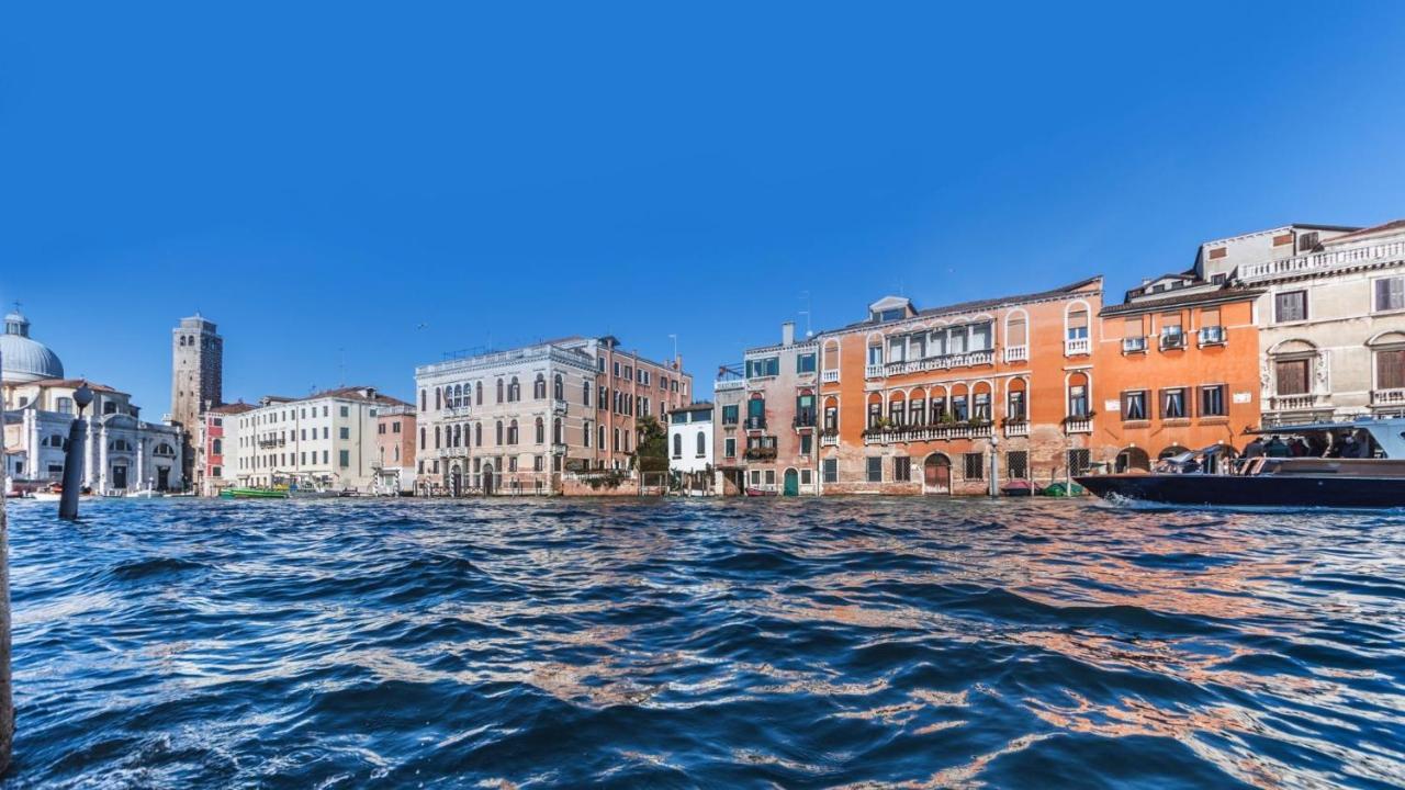 Ca' Del Fontego - Luxury Grand Canal Venedig Eksteriør billede