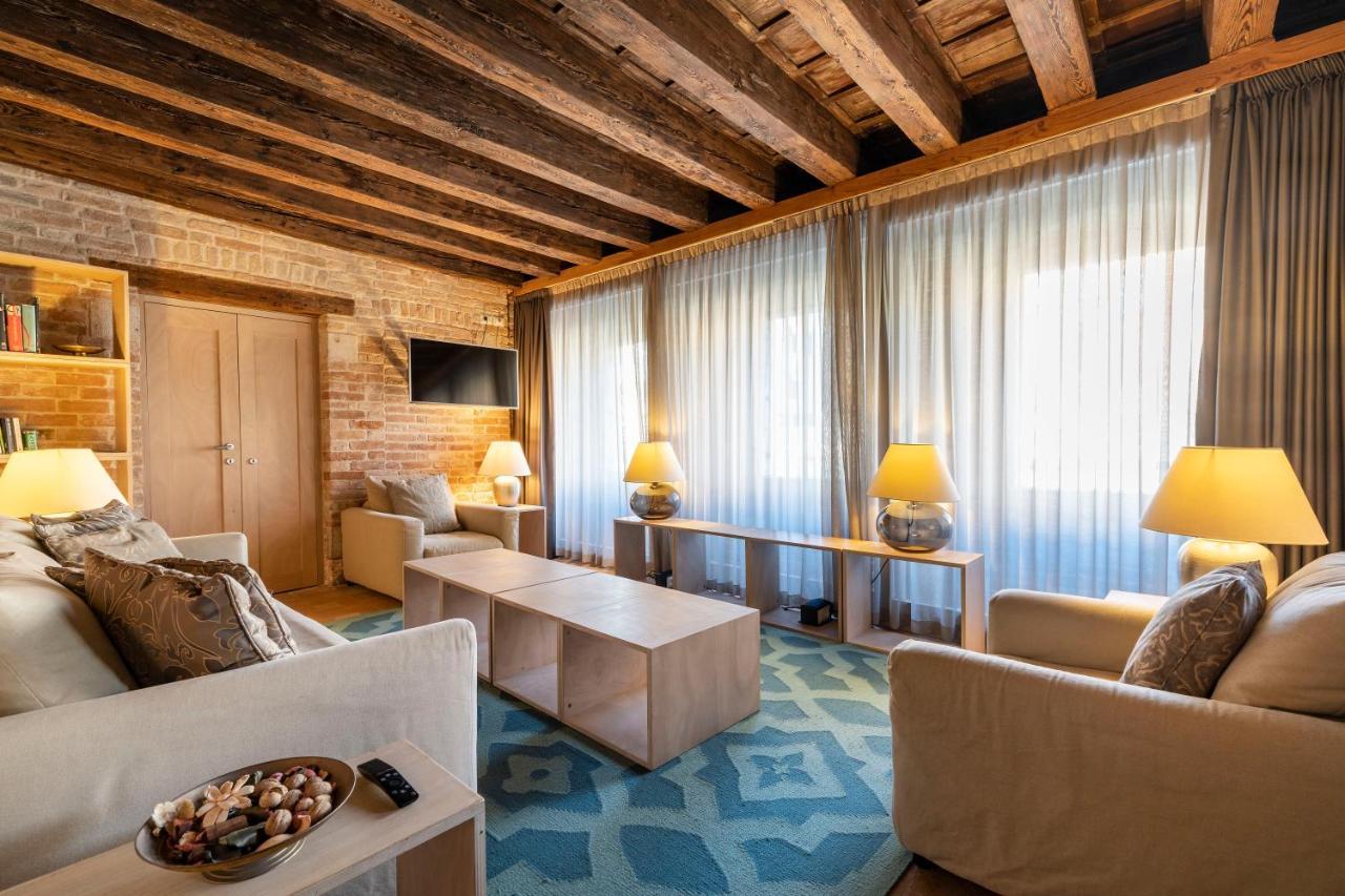 Ca' Del Fontego - Luxury Grand Canal Venedig Eksteriør billede