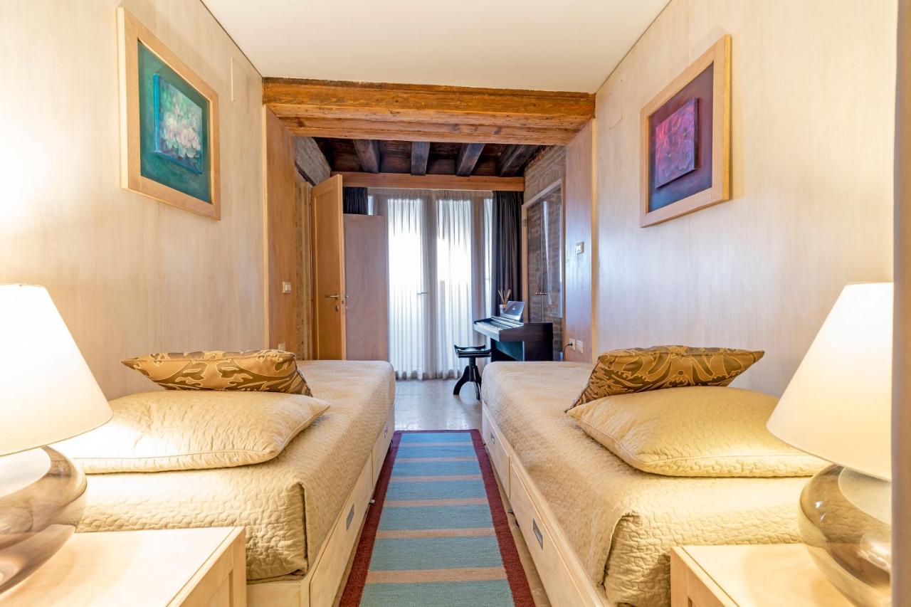 Ca' Del Fontego - Luxury Grand Canal Venedig Eksteriør billede